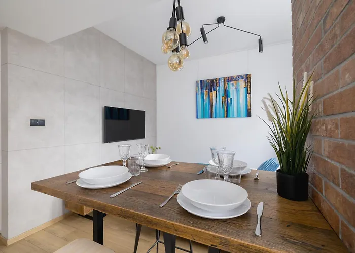 شقة Turquoise With Balcony & Air Conditioning By Renters كراكوفيا